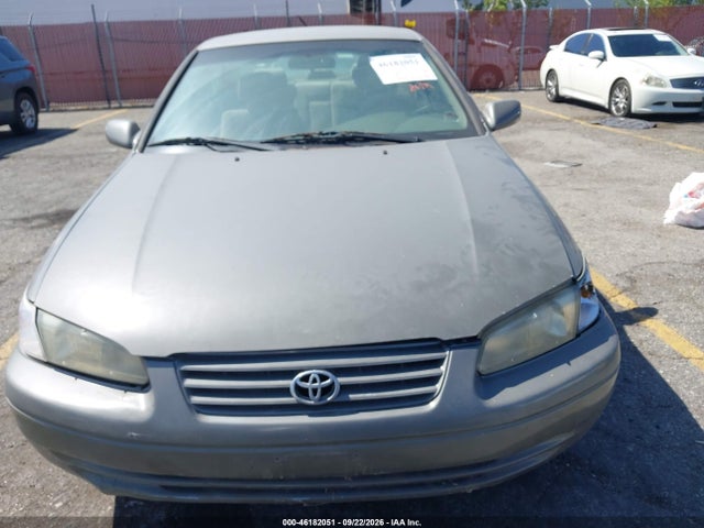 Продажа на аукционе авто 1998 Toyota Camry Le, vin: JT2BG22K6W0128582, номер лота: 46182051
