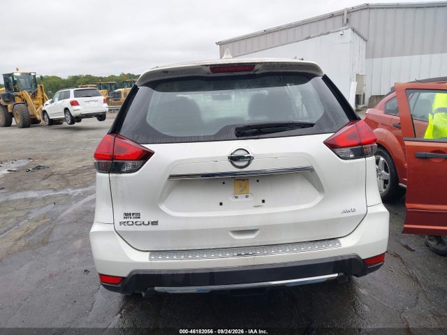 Aukcja sprzedaży 2017 Nissan Rogue S, vin: JN8AT2MV8HW015646, numer aukcji: 46182056