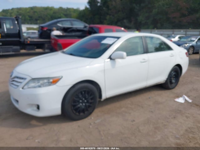 46182070 :رقم المزاد ، 4T1BK3EK2AU597009 vin ، 2010 Toyota Camry Le V6 مزاد بيع