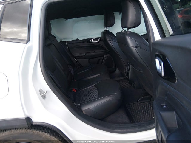 2025 Jeep Compass Latitude 4x4 მანქანა იყიდება აუქციონზე, vin: 3C4NJDBN6ST606007, აუქციონის ნომერი: 46182096