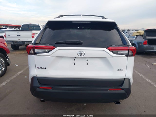 2024 Toyota Rav4 Xle მანქანა იყიდება აუქციონზე, vin: 2T3W1RFV2RW356246, აუქციონის ნომერი: 46182120