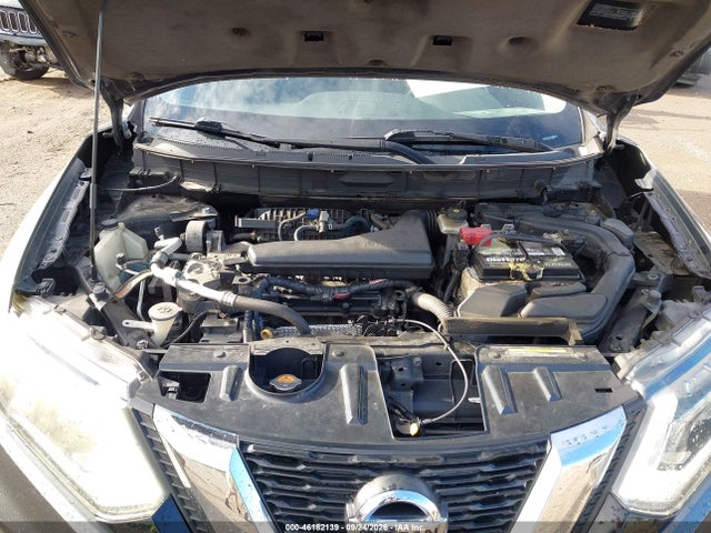 2017 Nissan Rogue Sv მანქანა იყიდება აუქციონზე, vin: 5N1AT2MV9HC770877, აუქციონის ნომერი: 46182139