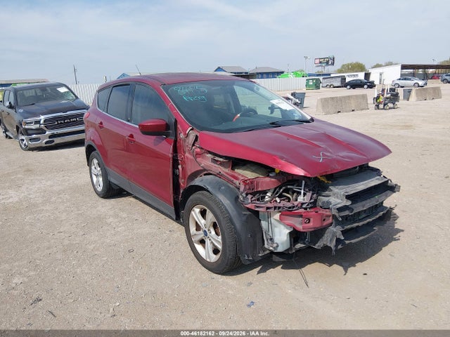 46182162 :رقم المزاد ، 1FMCU0G7XFUA11881 vin ، 2015 Ford Escape Se مزاد بيع