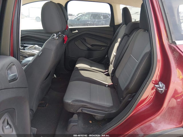 46182162 :رقم المزاد ، 1FMCU0G7XFUA11881 vin ، 2015 Ford Escape Se مزاد بيع