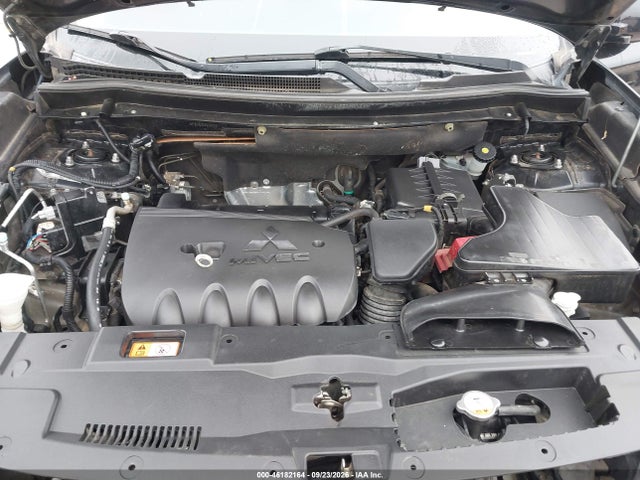 Mitsubishi Outlander Se/sel 2016 JA4AD3A37GZ020071 Image 10