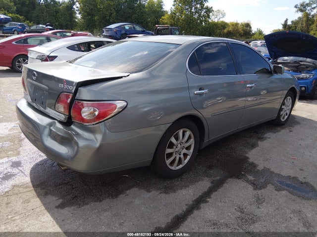 2002 Lexus Es 300 მანქანა იყიდება აუქციონზე, vin: JTHBF30G820014106, აუქციონის ნომერი: 46182193