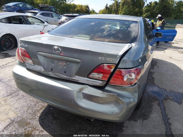 2002 Lexus Es 300 მანქანა იყიდება აუქციონზე, vin: JTHBF30G820014106, აუქციონის ნომერი: 46182193