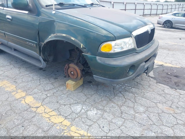 Продаж на аукціоні авто 1999 Lincoln Navigator, vin: 5LMPU28L5XLJ13909, номер лоту: 46182233