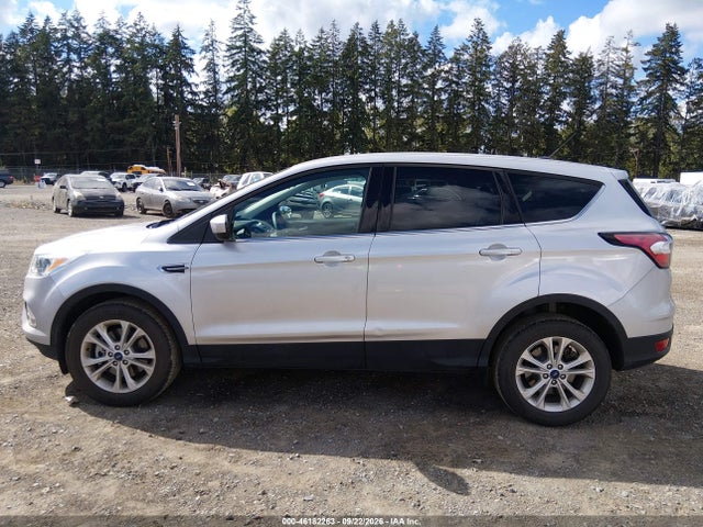 46182263 :رقم المزاد ، 1FMCU9GD4HUE50250 vin ، 2017 Ford Escape Se مزاد بيع