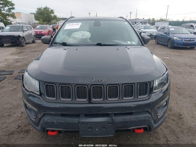 2018 Jeep Compass Trailhawk 4x4 მანქანა იყიდება აუქციონზე, vin: 3C4NJDDB1JT179885, აუქციონის ნომერი: 46182266