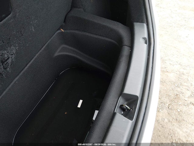 46182287 :رقم المزاد ، 7SAYGAEE9PF875861 vin ، 2023 Tesla Model Y Awd/long Range Dual Motor All-wheel Drive مزاد بيع