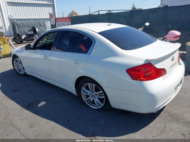 Infiniti Q40 2015 JN1CV6AP1FM580313 Image 3