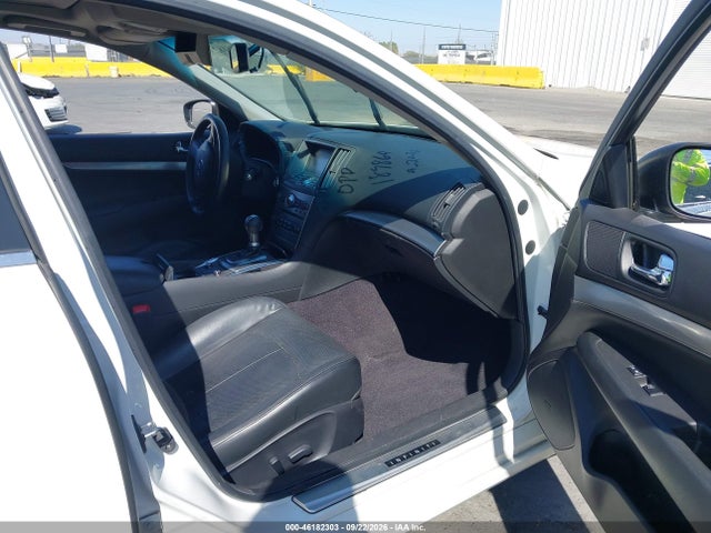 Infiniti Q40 2015 JN1CV6AP1FM580313 Image 5