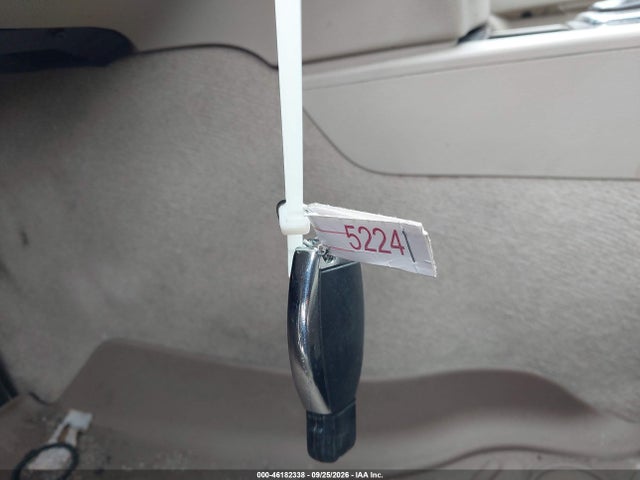46182338 :رقم المزاد ، WDDGF8AB2ER317167 vin ، 2014 Mercedes-benz C 300 Luxury 4matic مزاد بيع