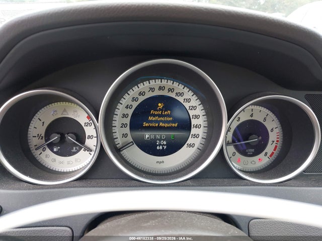 46182338 :رقم المزاد ، WDDGF8AB2ER317167 vin ، 2014 Mercedes-benz C 300 Luxury 4matic مزاد بيع