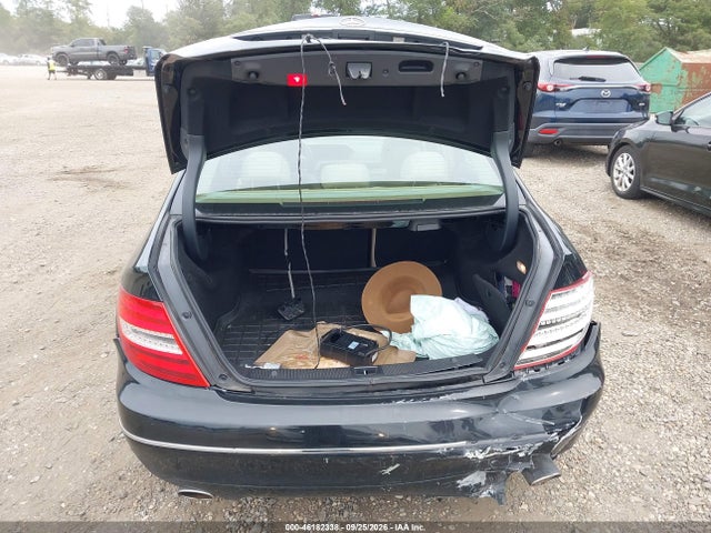 46182338 :رقم المزاد ، WDDGF8AB2ER317167 vin ، 2014 Mercedes-benz C 300 Luxury 4matic مزاد بيع
