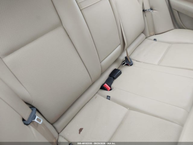46182338 :رقم المزاد ، WDDGF8AB2ER317167 vin ، 2014 Mercedes-benz C 300 Luxury 4matic مزاد بيع