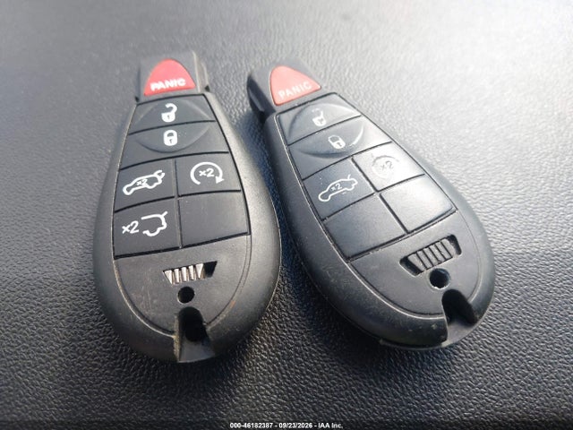 46182387 :رقم المزاد ، 2C3CDYBT0EH158546 vin ، 2014 Dodge Challenger R/t Classic مزاد بيع