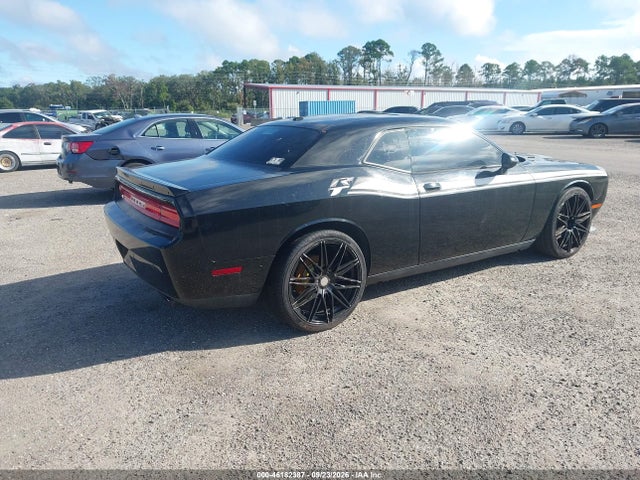 46182387 :رقم المزاد ، 2C3CDYBT0EH158546 vin ، 2014 Dodge Challenger R/t Classic مزاد بيع