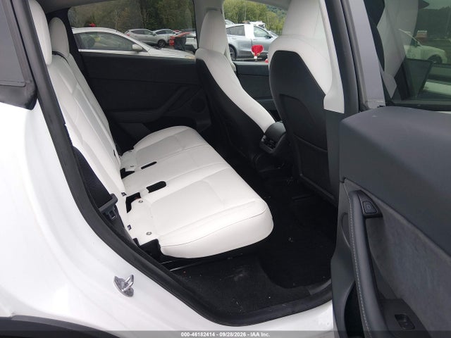 Aukcja sprzedaży 2025 Tesla Model Y Long Range Dual Motor All-wheel Drive, vin: 7SAYGDEE7SF241751, numer aukcji: 46182414