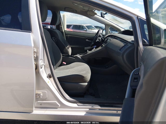 46182426 :رقم المزاد ، JTDKN3DU5B1387196 vin ، 2011 Toyota Prius Three مزاد بيع