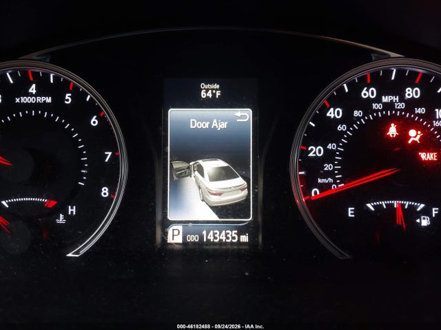 46182488 :رقم المزاد ، 4T1BF1FK0HU703362 vin ، 2017 Toyota Camry Se مزاد بيع