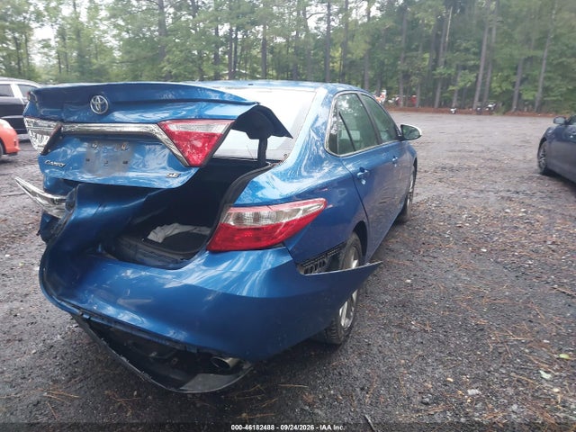 46182488 :رقم المزاد ، 4T1BF1FK0HU703362 vin ، 2017 Toyota Camry Se مزاد بيع