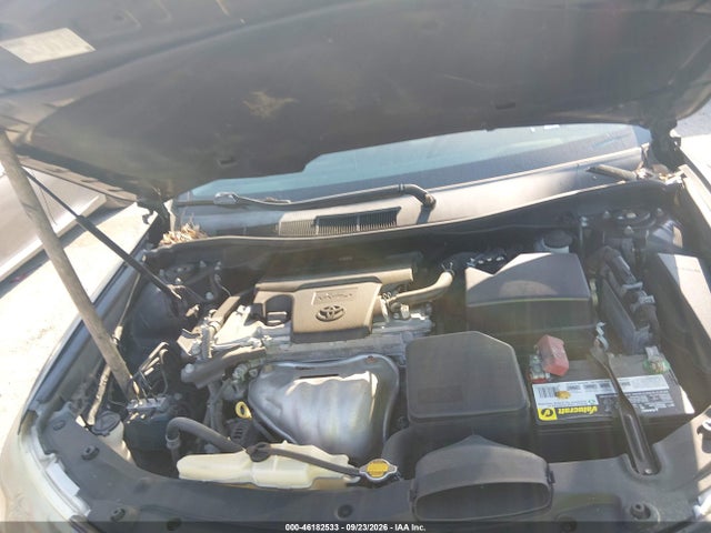 46182533 :رقم المزاد ، 4T4BF1FK8ER338608 vin ، 2014 Toyota Camry Le مزاد بيع
