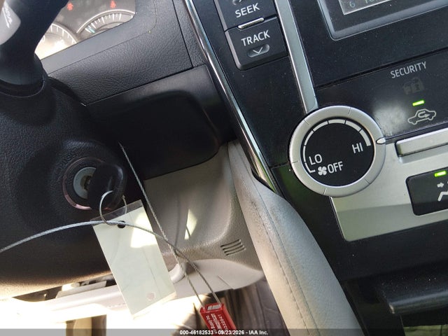46182533 :رقم المزاد ، 4T4BF1FK8ER338608 vin ، 2014 Toyota Camry Le مزاد بيع