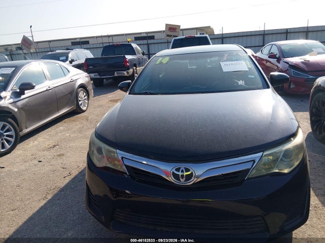 46182533 :رقم المزاد ، 4T4BF1FK8ER338608 vin ، 2014 Toyota Camry Le مزاد بيع