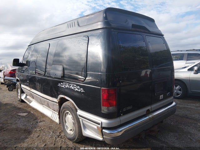 46182616 :رقم المزاد ، 1FDRE14L03HA45749 vin ، 2003 Ford E-150 Recreational مزاد بيع