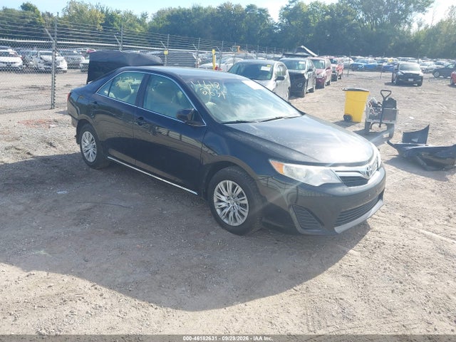 46182631 :رقم المزاد ، 4T1BF1FK9CU003221 vin ، 2012 Toyota Camry Le مزاد بيع