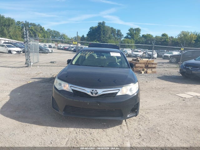 46182631 :رقم المزاد ، 4T1BF1FK9CU003221 vin ، 2012 Toyota Camry Le مزاد بيع