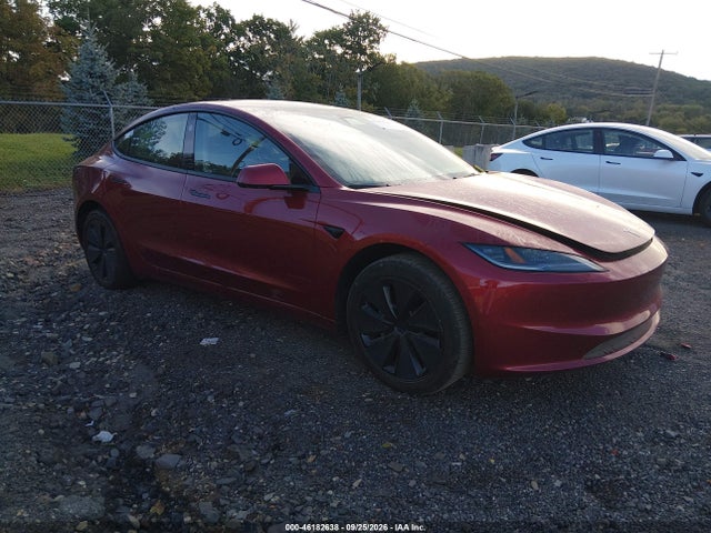 Продаж на аукціоні авто 2024 Tesla Model 3, vin: 5YJ3E1EA2RF739584, номер лоту: 46182638