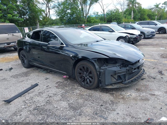 Tesla Model S 100d/75d/p100d 2018 5YJSA1E28JF294059 zdjęcie główne