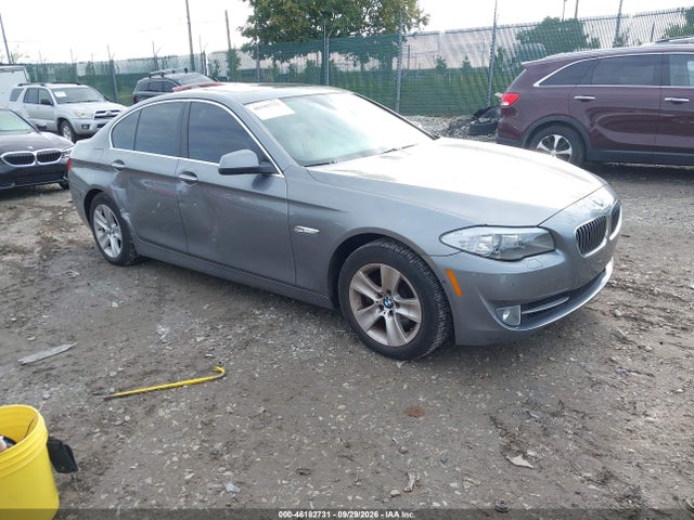 2013 Bmw 528i Xdrive მანქანა იყიდება აუქციონზე, vin: WBAXH5C57DD114181, აუქციონის ნომერი: 46182731