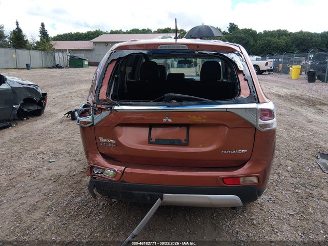 46182771 :رقم المزاد ، JA4AZ3A33FZ009164 vin ، 2015 Mitsubishi Outlander Se مزاد بيع