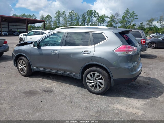2015 Nissan Rogue Sl მანქანა იყიდება აუქციონზე, vin: 5N1AT2MV4FC852335, აუქციონის ნომერი: 46182772