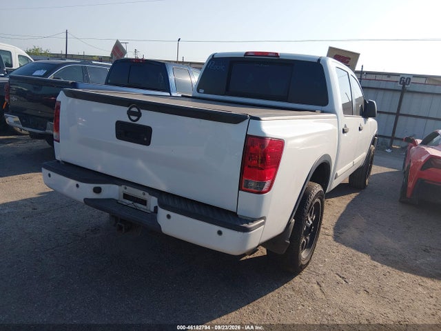 46182794 :رقم المزاد ، 1N6BA0EC7DN306319 vin ، 2013 Nissan Titan Pro-4x مزاد بيع