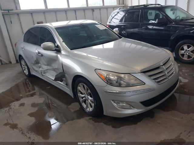 Продаж на аукціоні авто 2013 Hyundai Genesis 3.8, vin: KMHGC4DD3DU224299, номер лоту: 46182797