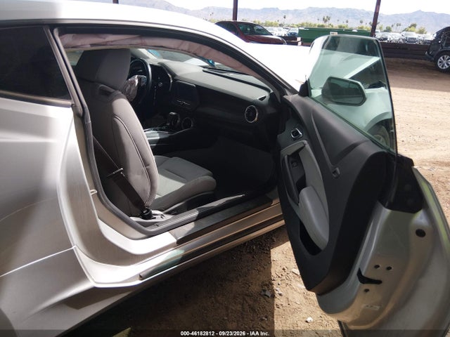 Chevrolet Camaro 1lt 2017 1G1FB1RS2H0137606 Image 5