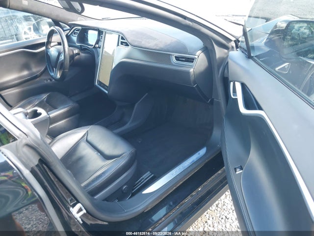 Продажа на аукционе авто 2015 Tesla Model S 85d/p85d, vin: 5YJSA1V44FF097964, номер лота: 46182814