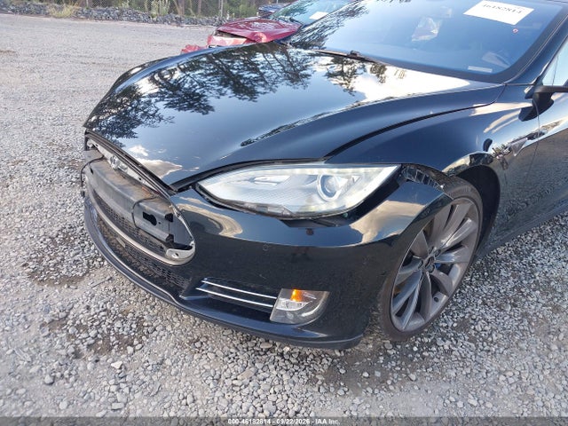 Продажа на аукционе авто 2015 Tesla Model S 85d/p85d, vin: 5YJSA1V44FF097964, номер лота: 46182814