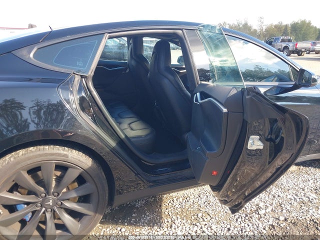 Продажа на аукционе авто 2015 Tesla Model S 85d/p85d, vin: 5YJSA1V44FF097964, номер лота: 46182814
