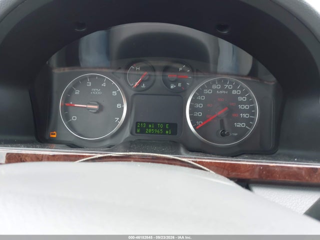 46182845 :رقم المزاد ، 1FAFP271X5G111112 vin ، 2005 Ford Five Hundred Sel مزاد بيع