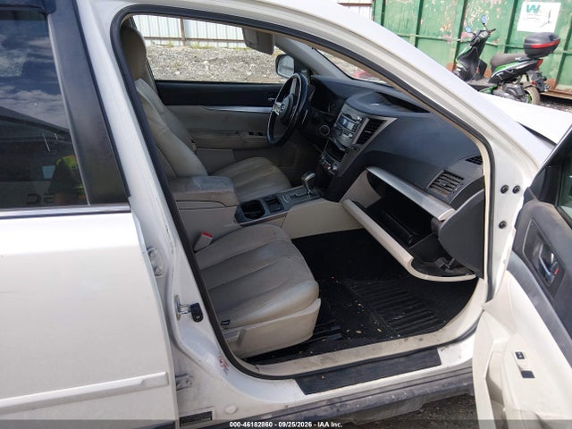 Продаж на аукціоні авто 2011 Subaru Outback 2.5i Premium, vin: 4S4BRCCC5B3369102, номер лоту: 46182860