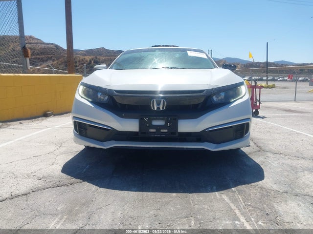 Продажа на аукционе авто 2019 Honda Civic Lx, vin: 2HGFC2F67KH568612, номер лота: 46182903