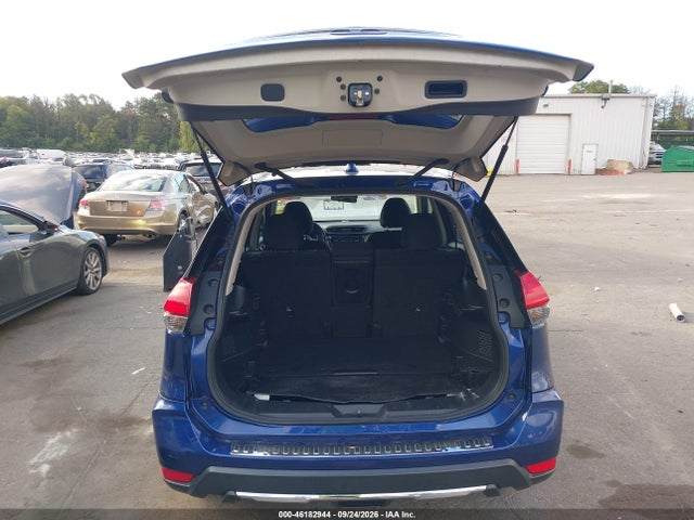 2017 Nissan Rogue Sv მანქანა იყიდება აუქციონზე, vin: JN8AT2MV4HW017281, აუქციონის ნომერი: 46182944