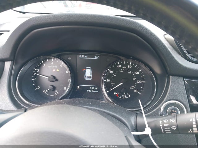 2017 Nissan Rogue Sv მანქანა იყიდება აუქციონზე, vin: JN8AT2MV4HW017281, აუქციონის ნომერი: 46182944