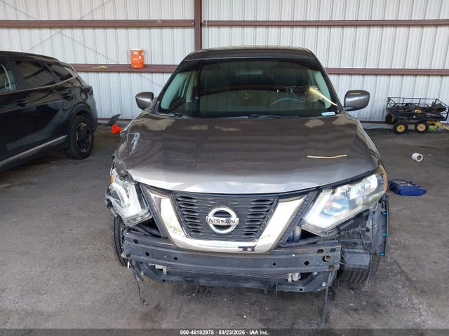 Продажа на аукционе авто 2018 Nissan Rogue S, vin: KNMAT2MVXJP510426, номер лота: 46182978